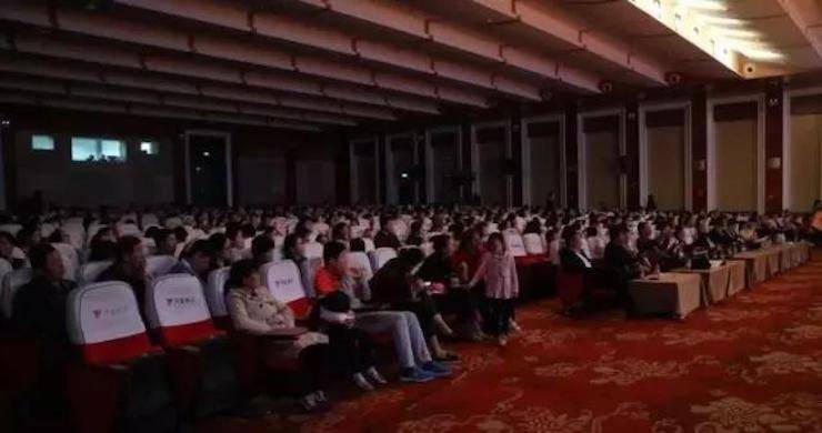 音符承载梦想，旋律奏响希望|：劁鸷邮械谌烨в矢智僖帐踔芡昝缆淠