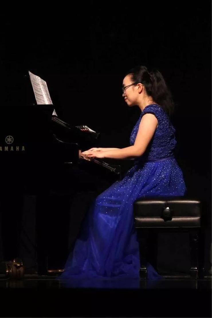 聆听双钢琴演奏的美妙乐章|千赢国际艺术家周挺——钢琴大师班·音乐会于常州成功举办