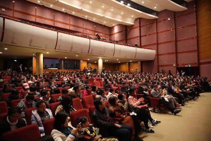 2017千赢国际亚洲音乐奖学金?内蒙古艺术学院颁奖仪式暨千赢国际艺术家鲍释贤钢琴音乐会成功举行