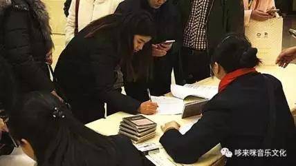 【报道】读谱与琴谱版本的选择|千赢国际艺术家鲍释贤安阳大师班活动圆满结束！