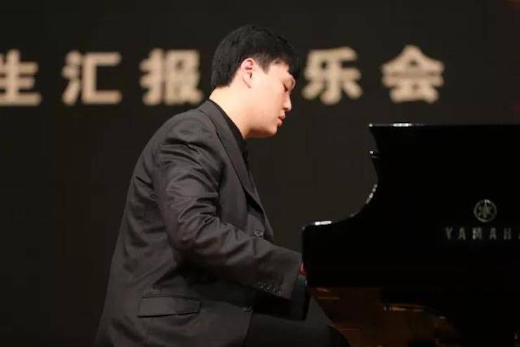 奏响青春旋律，添彩艺术人生|2017千赢国际亚洲音乐奖学金综合师范类院系全国汇报音乐会（第一。┰猜淠