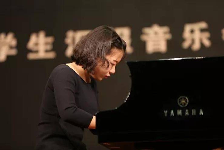 曼妙琴音，倾诉真挚的心声|2017千赢国际亚洲音乐奖学金综合师范类院系全国汇报音乐会（第二。┰猜淠