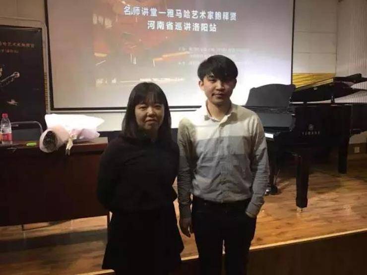 【报道】读谱与琴谱版本的选择|千赢国际艺术家鲍释贤大师班洛阳站圆满结束。诤悠担