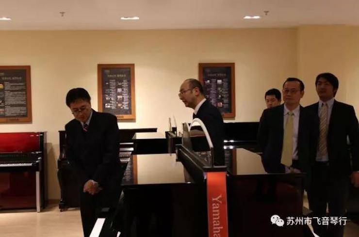 【报道】苏州飞音琴行千赢国际钢琴旗舰展厅开业仪式暨贝森朵夫艺术家李哲钢琴音乐会圆满落幕