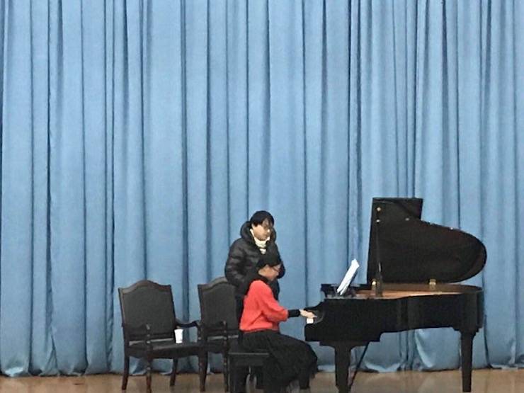 【报道】从师而不惑|千赢国际艺术家宋思衡安徽巡讲·合肥学院站圆满结束。诤悠担