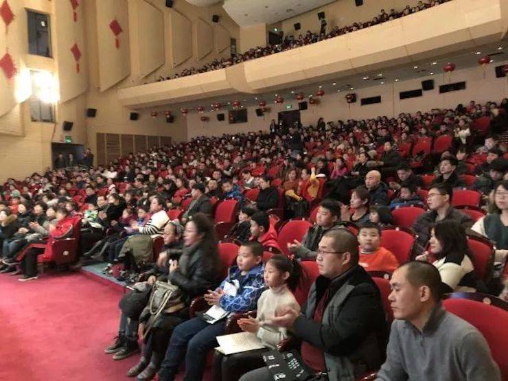 【报道】千赢国际艺术家鲍释贤钢琴独奏音乐会及大师班于河北秦皇岛成功举办