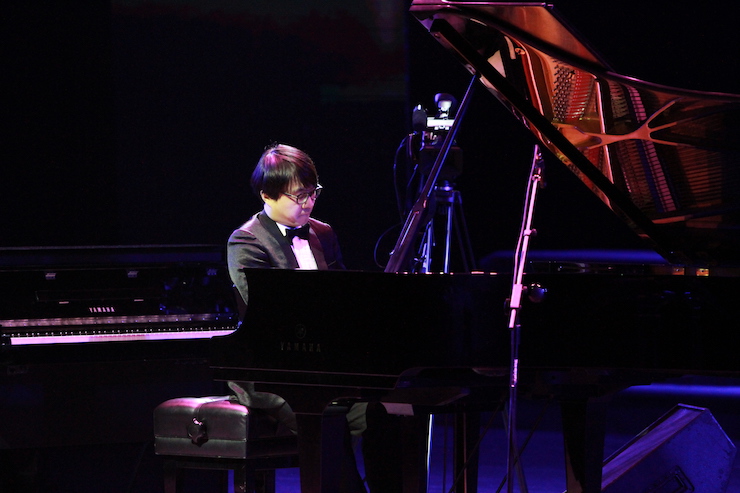 【精彩演奏视频】千赢国际艺术家宋思衡连云港市首场多媒体音乐会成功举办