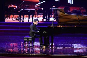 【报道】誉声乐器60周年—千赢国际艺术家鲍释贤洛阳钢琴独奏音乐会及大师班圆满落幕