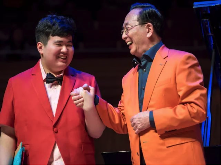 世界自闭症日，千赢国际未来艺术家刘明康与他的朋友们温情奏响“音乐与梦想”慈善音乐会