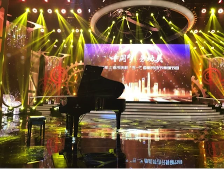 东方卫视五一晚会 千赢国际艺术家宋思衡奏响《长江之歌》