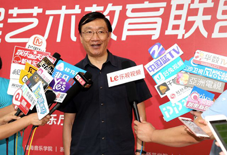 以科技之力，筑艺术传承之魂<br />：馗咝Ｔ冻桃帐踅逃似舳鞘皆猜淠