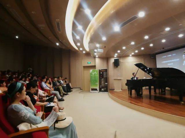  2018年千赢国际亚洲音乐奖学金苏州大学音乐学院启动仪式 </br> 暨千赢国际海外艺术家爱德华·昆斯音乐会圆满结束
