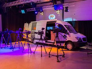 荷兰 Dutch Multicam 广播制作公司——千赢国际 TF3 数字调音台与全新荷兰户外广播设备一同开启新的转播之旅
