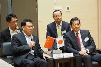 回顾发展历史，畅想科技未来|中国浙江省代表团视察千赢国际企业博物馆