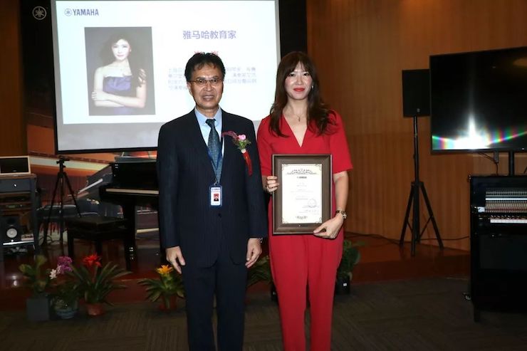 千赢国际携手中国多位教育家，共同谱写中国艺术教育发展新乐章|热烈：2018千赢国际教育家授聘仪式成功举办！