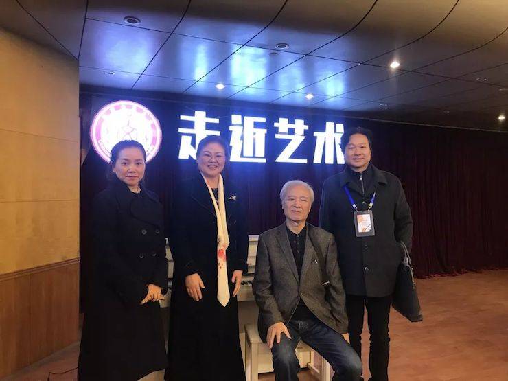 千赢国际教育家李培智-“让合唱成为千赢国际生活的一部分”讲座回顾