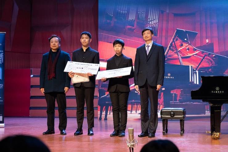 【精彩回顾】2018千赢国际亚洲音乐奖学金武汉音乐学院颁奖仪式——暨千赢国际艺术家王雁大师班及千赢国际特邀艺术家王心源钢琴音乐会举办