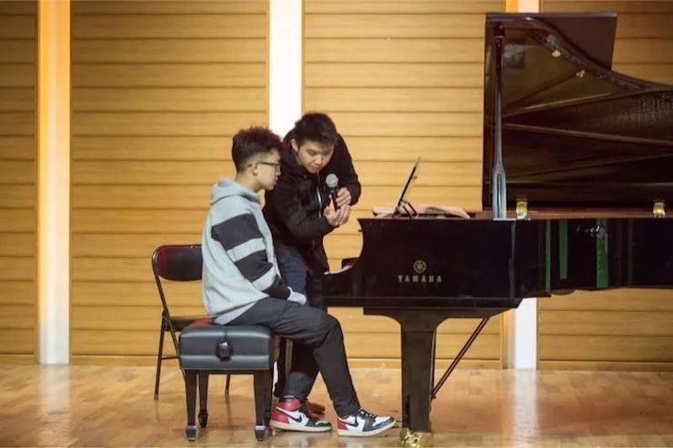 【精彩回顾】2018千赢国际亚洲音乐奖学金吉林艺术学院颁仪式--暨千赢国际艺术家鲍释贤钢琴独奏音乐会及大师班圆满结束