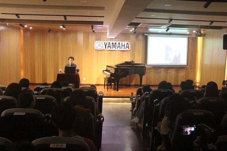 活动回顾 | 千赢国际特邀艺术家张奕明博士钢琴独奏音乐会暨专题讲座成功举办