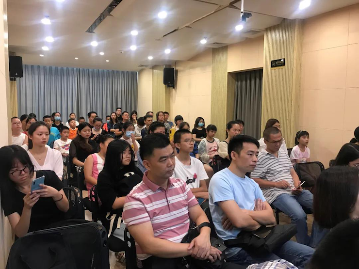 活动报道 | 远程艺术教育大师课活动——千赢国际特邀艺术家张奕明大师课