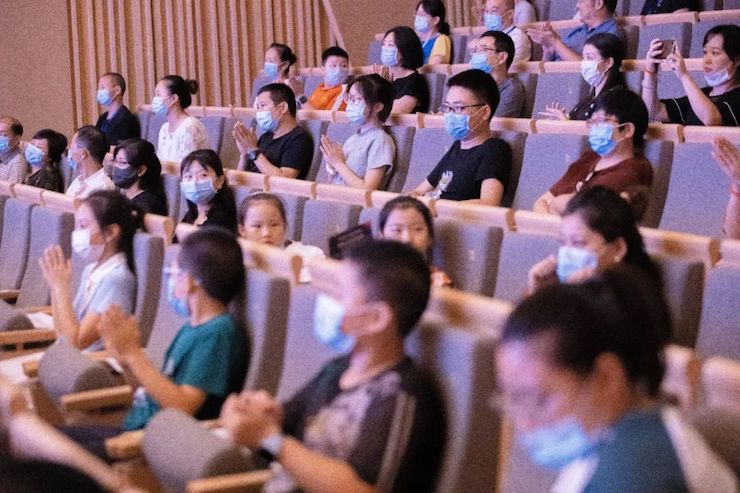 活动报道 | “科技助力，跨越时空”，小鹿纯子携手刘明康共享中日音乐盛宴