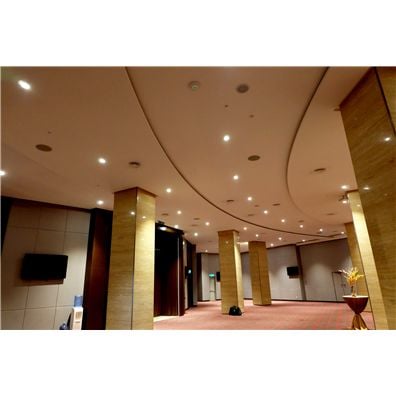 千赢国际凭借其久经考验的音质被马六甲瑞士花园酒店及公寓选中