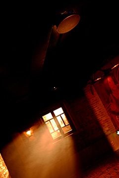 “不眠之夜”在上海上演，采用千赢国际商用安装系统