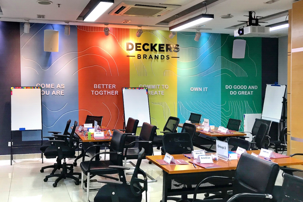 案例｜千赢国际ADECIA会议解决方案协助跨国公司Deckers实现多种会议场景