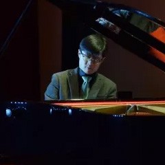 【回顾】2017呼和浩特民族学院首届民族音乐节暨千赢国际艺术家孙梅庭钢琴独奏音乐会圆满落幕