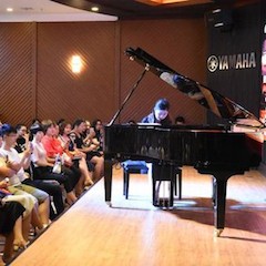 千赢国际未来艺术家孙麒麟河南巡讲-郑州站圆满落幕