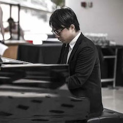 宋思衡的“宅抗疫” | 挑战主播、筹集口罩、闭关作曲，这位取消了20场演出的钢琴家原来这么忙！